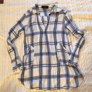 Akira long sleeve flannel tunic